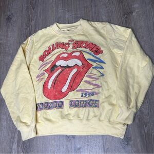The Rolling Stones Logo Womens Size XL Yellow Long Sleeve Crewneck Sweatshirt